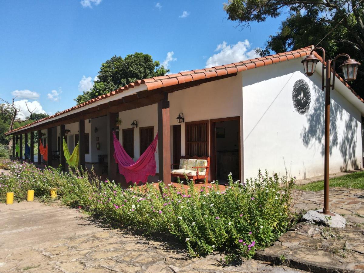 Hotel Mami Vilma Roboré Esterno foto