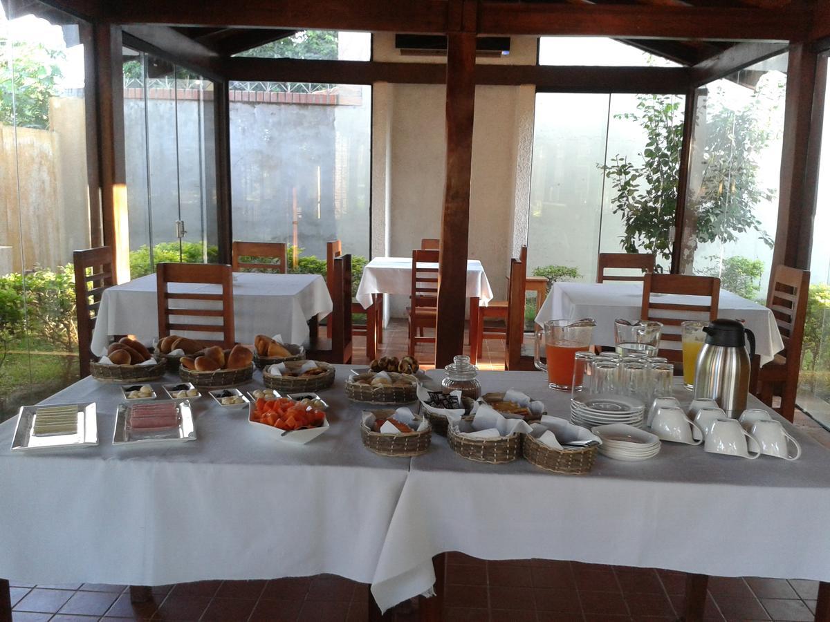 Hotel Mami Vilma Roboré Esterno foto